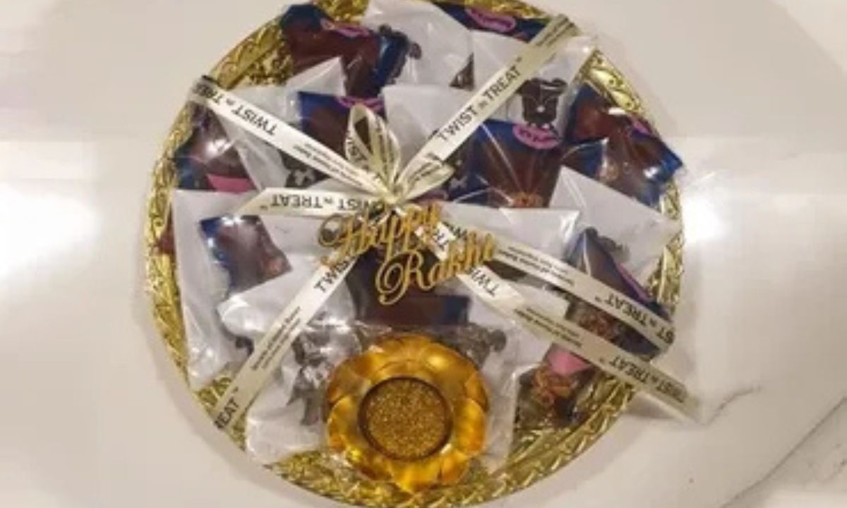 customised satin labels